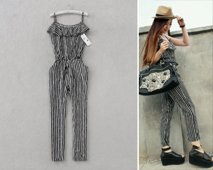 (Ladies 611-2) vertical stripes on the Korean version of the piece sexy women Harlan even underwear trousers 5014
