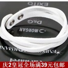 ������Ʒ������ʿʱ�����¸���Ƥ��Ů������ɫ�н����ִ�Ů�ֻ�