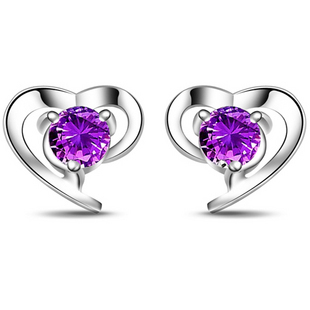 爱心形水晶耳环饰品...