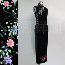 凤祥阁/新款墨绿色丝带绣丝绒无袖长旗袍披肩/中老年妈妈装/晴露