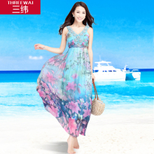 三纬2018夏装 钉珠V领碎花真丝连衣裙长裙海滩度假沙滩裙图片