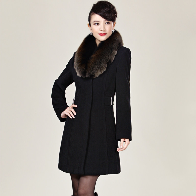 <em>帕特依娜</em>羊绒大衣哪种好?<em>帕特依娜</em>羊绒大衣价