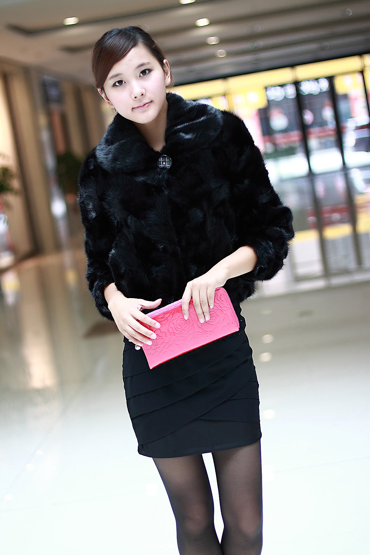 <em>皮草</em>,拼皮滩羊毛<em>马甲</em> <em>皮草马甲</em> 狐狸毛<em>马甲</em> 獭兔