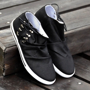 <em>黑色</em>男生<em>卫衣,配什么裤子</em>(颜色),鞋子?–淘宝鞋