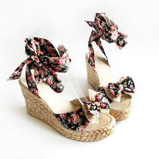 Womens sweet sandals