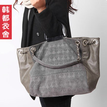 韩都衣舍⑤现货韩国2012春季新款女<span class=H>包</span><span class=H>休闲</span>骷髅头<span class=H>单肩</span><span class=H>包</span>KC1017棈