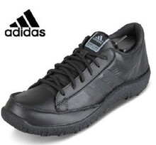 ���ϴ�˹adidas ��Ь2011����ЬƤ�氢������Ь�ܲ�Ь��ƷU41614