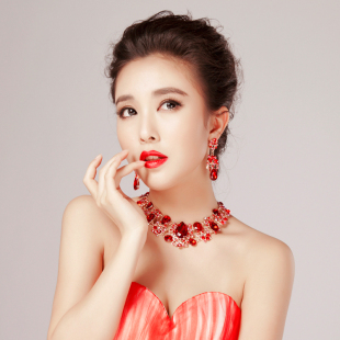  【花开012朵】胭脂。韩国浅金色水钻红色新娘结婚项链套装配饰品
