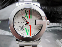 GUCCI Mens Watch último Gucci relojes tira de tres de Corea del Sur pin pop de moda masculina de cuarzo tabla de observación