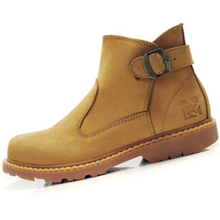  新款 时尚潮流男靴子 登山铆钉工装靴军靴男短靴情侣款马丁靴男8