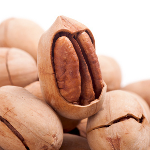  250克新疆特产手剥坚果碧根果长寿果美国山核桃炒货新货休闲零食