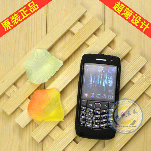 新蛋网热卖 <span class=H>黑莓</span>9100 <span class=H>9105</span> 正品超薄 硅胶套 保护壳 外贸原单正品