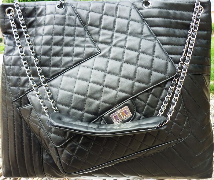 香奈儿女包2010最新款chanel黑色进口真皮超