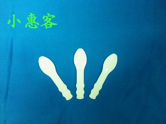 塑料小勺子、面膜勺子、膏霜用勺子、鹽浴用小勺子、挖勺、7CM長在類目 個人護理/保健/按摩器材, 美容/美體輔助工具, 其它美容/美體工具中 - 來自Buy2taobao.com提供專業的淘寶代購服務