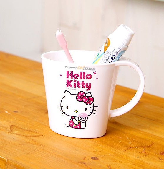 韓國進口正品HelloKitty卡通洗漱杯 粉色漱口杯 刷牙杯子 水杯在類目 家裝主材, 衛浴用品, 衛浴五金/掛件, 杯架/漱口杯中 - 來自Buy2taobao.com提供專業的淘寶代購服務