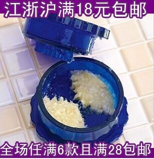 A145厨房必备工具捣蒜器蒜泥器 创意家居蒜泥搅拌器 实用捻蒜盒