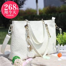 专柜正品 云逸女式包 2012夏季新款白色包包 牛皮淑女真皮女包