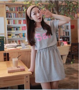 适合高中生穿的连衣裙或者连体裤其他衣服也行