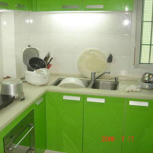 果绿色烤漆板 简易厨房橱柜单色烤漆门板尺寸