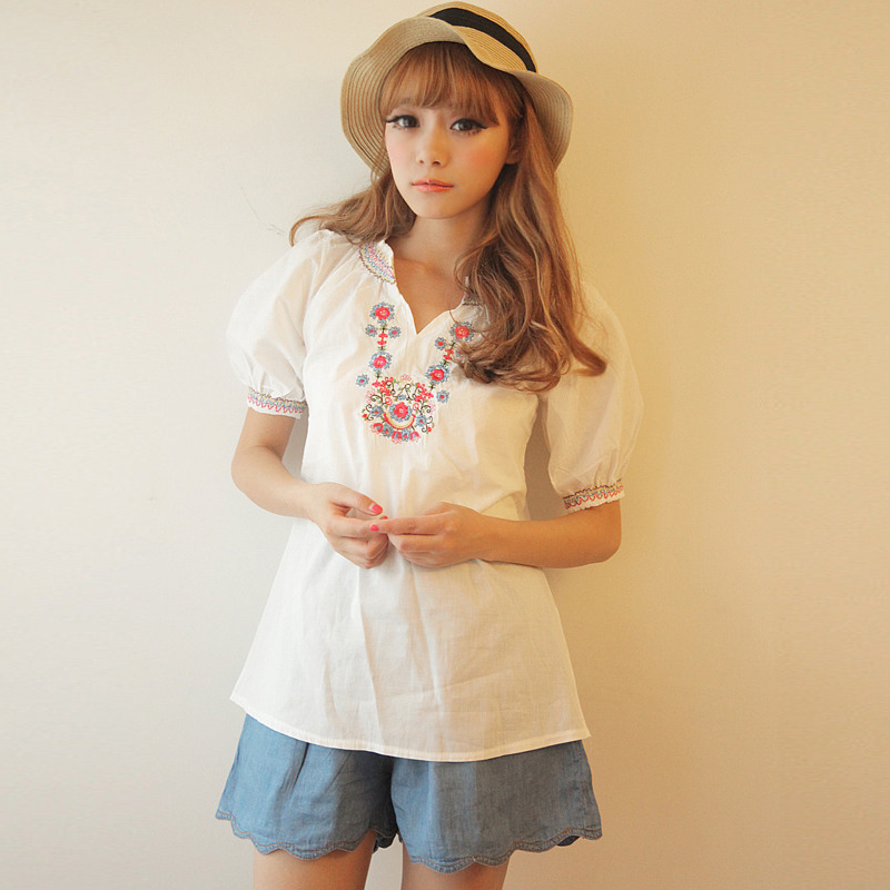 森女民族风彩色刺绣...