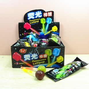 真之是荧光棒棒糖 发光创意夜光棒糖婚庆结婚喜糖果批发特产30只