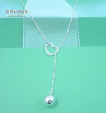 Tiffany (Tiffany), los contadores con el collar de la sección de plata de ley 925 bolas en forma de corazón (caja de regalo)