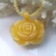 琥珀精品行精品蜜腊雕刻玫瑰花项链绝好雕工