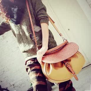 求购一款适合20岁女生背的包,要好看大方的,不