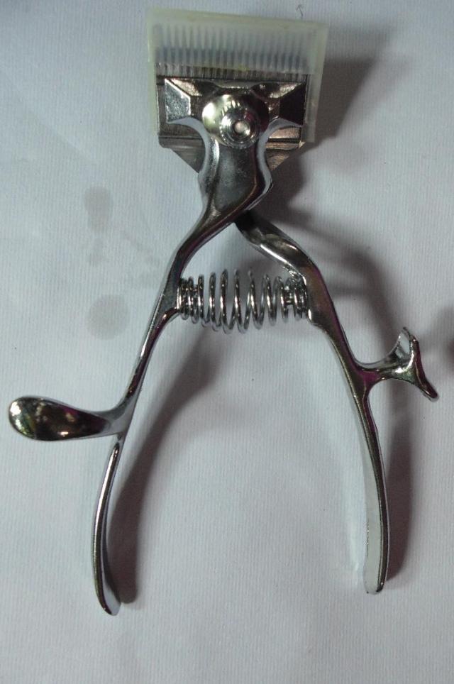 上海老牌子双箭手推802理发器 推子手推子手推剪理发工具 正品在类目 个人护理/保健/按摩器材, 美发工具, 理发器中 - 来自Buy2taobao.com提供专业的淘宝代购服务