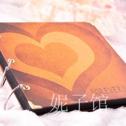 【方版爱心】复古DIY粘贴式相册 成长/纪念手工相册 送102角贴在类目 节庆用品/礼品, 创意礼品, 相册/相簿中 - 来自Buy2taobao.com提供专业的淘宝代购服务