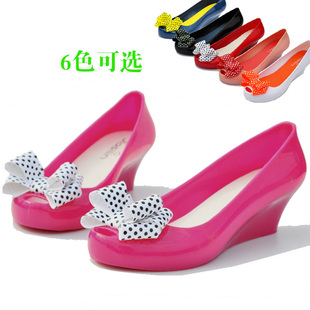  水晶果冻鞋凉鞋鱼嘴糖果女式塑胶雨鞋蝴蝶结大码中跟坡跟塑料女鞋
