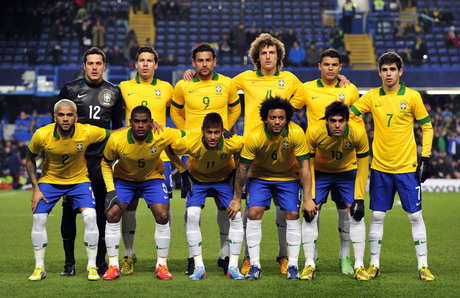 巴西国家队全家福 卡卡足球俱乐部海报 球星海