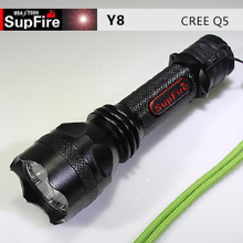 LED手电筒 神火Y8充电远射强光手电SupFire CREE LED战术救身卡