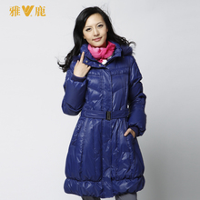 全民疯抢 2010新品特惠 雅鹿貉子毛领女羽绒服YBC2520