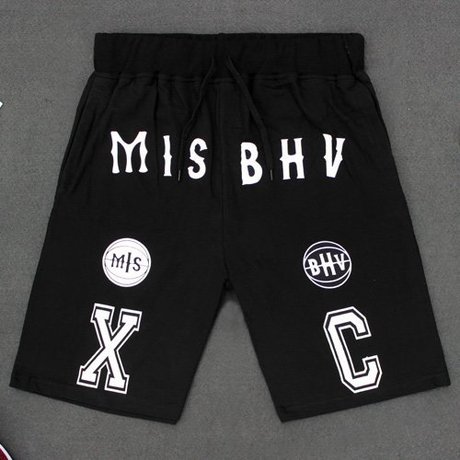 男士夏季休闲<em>短裤</em> 潮牌沙滩裤<em>运动短裤</em> 个性英