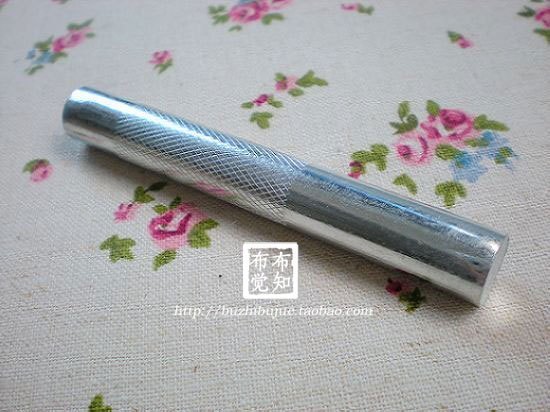 DIY手工工具 安装铆钉的工具 冲子 金属冲子 2.5元一个在类目 居家布艺, 缝纫DIY材料、工具及成品, 缝纫DIY工具套装中 - 来自Buy2taobao.com提供专业的淘宝代购服务