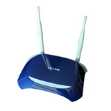 TP-Link普联无线路由器 TL-WR841N  11N300M 全新盒装正品