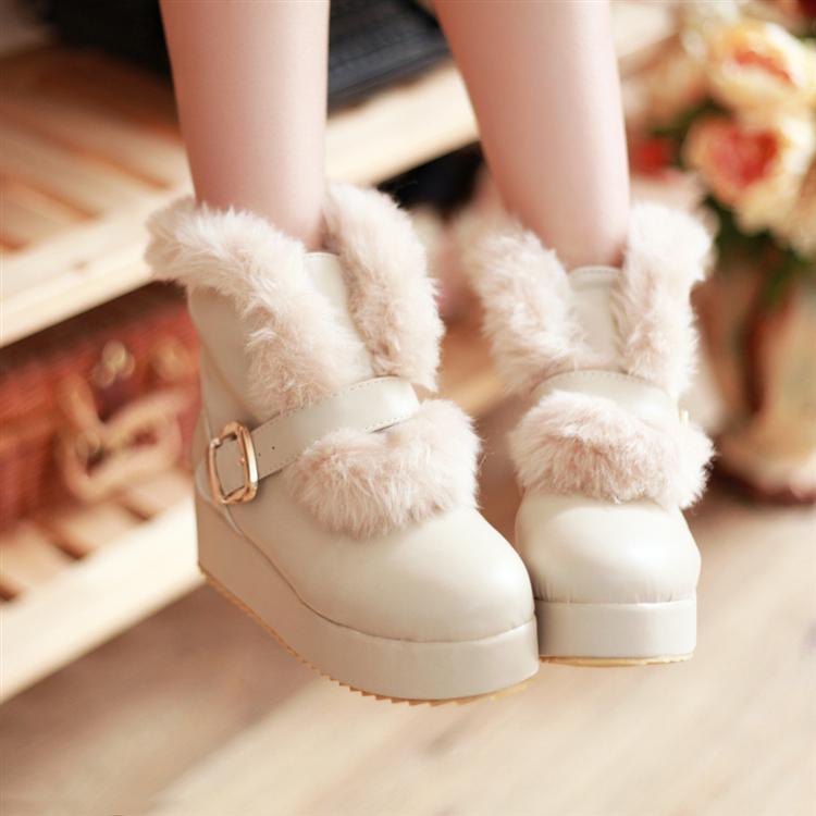 女鞋子秋冬韩版毛毛短靴...