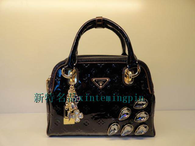 <em>巴利</em>威登<em>女包</em>哪种好?<em>巴利</em>威登<em>女包价格</em>,<em>巴利</em>威