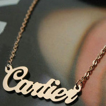 Contadores con modelos de alta calidad C ** Inglés bandera tarjetas * Cartier collar de acero simple collar de titanio chapado en oro rosa K
