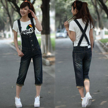 背带裤搭配_2013春<em>夏季</em>新款<em>女</em>背带<em>牛仔裤</em>八分