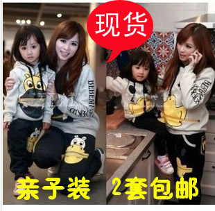  亲子装春装新款母女装母子装韩版儿童抓绒河马鸭子休闲运动套