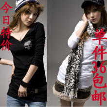 2012冬装新款韩版 修身 中长款 骷髅头 V领 打底衫 T恤C005