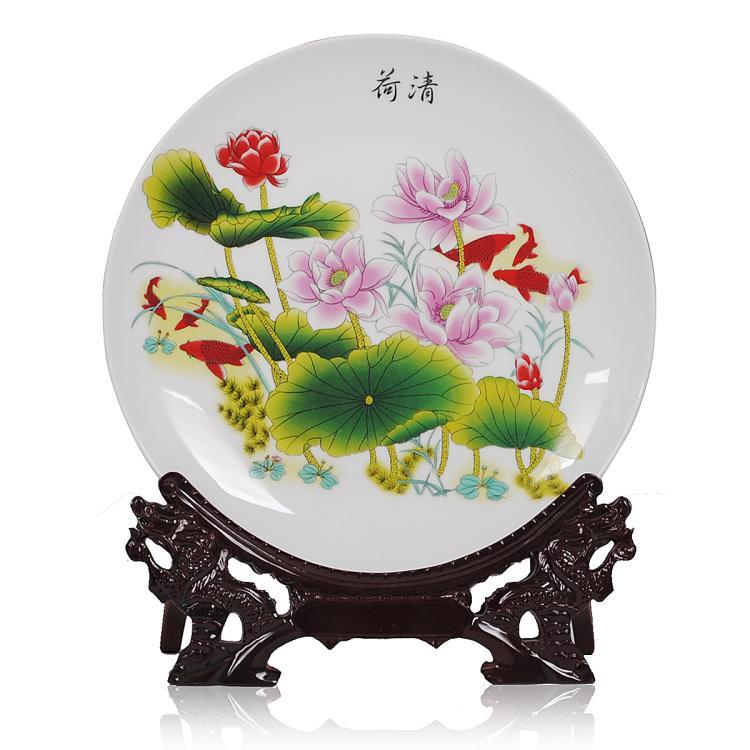 促销特价景德镇陶瓷器清荷花挂盘装饰盘子现代家居装饰工艺品摆设在类目 家居饰品, 装饰器皿, 装饰坐盘/挂盘中 - 来自Buy2taobao.com提供专业的淘宝代购服务