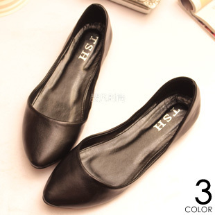  平跟尖头休闲单鞋女鞋百搭软底职业时尚黑色平底女式皮鞋大码