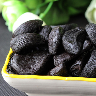  黑蒜米 黑蒜头 出口日本 精品罐装 【包邮150g】 新品热销