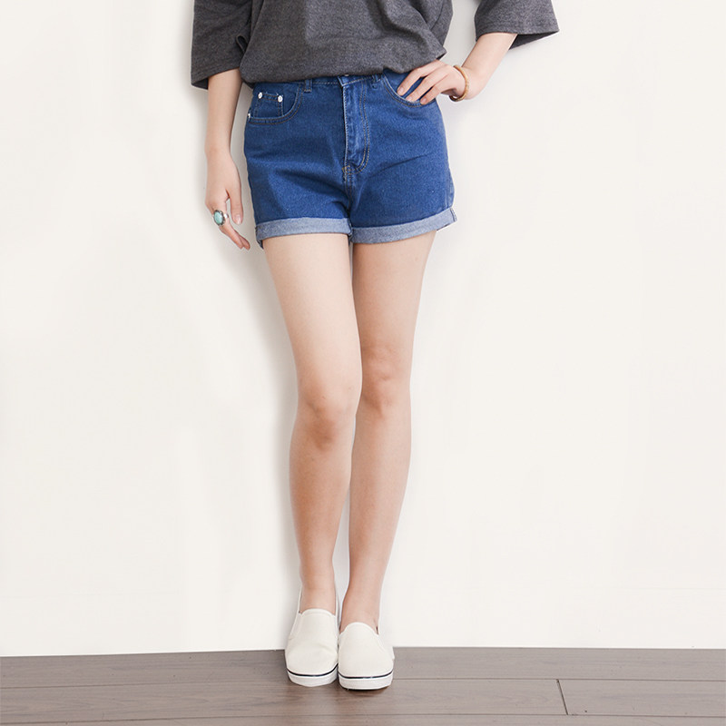 女生<em>超短裤</em> : 女生<em>超短裤图片</em>及<em>搭配</em>,女生<em>超短裤</em>