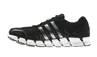  Adidas阿迪达斯清风男跑步鞋V20368/G62065/V20370/V23378/G61688