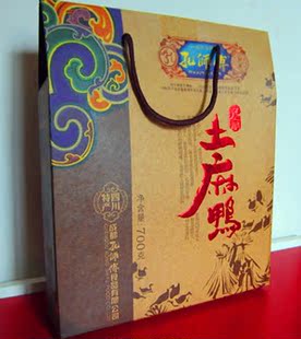  四川农家土特产 特色成都板鸭 孔师傅土麻鸭700g 礼盒 免邮