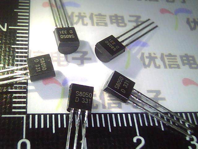 S8050 三极管 TO-92（50只起拍）